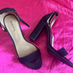 Merona black high heels